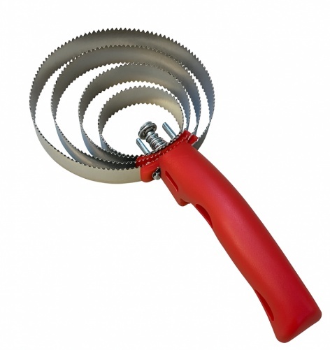 Zgrzebło 4-warstwowe dla koni, bydła, usuwa martą sierść - metalowe SOLIDNE