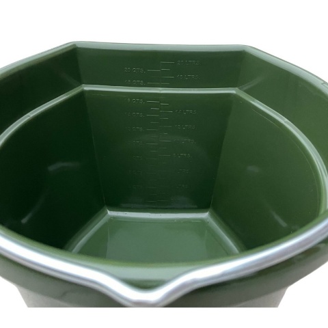 Żłób karmidło dla koni 20L – płaskie z miarką do paszy wody solidne stajnia